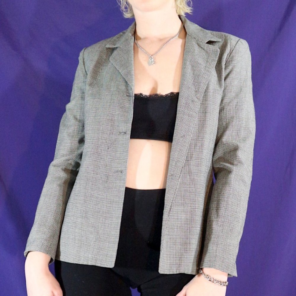 Jones Wear Gingham Button Blazer